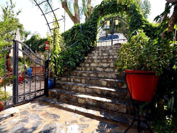 Image No.5-4 Bed House for sale