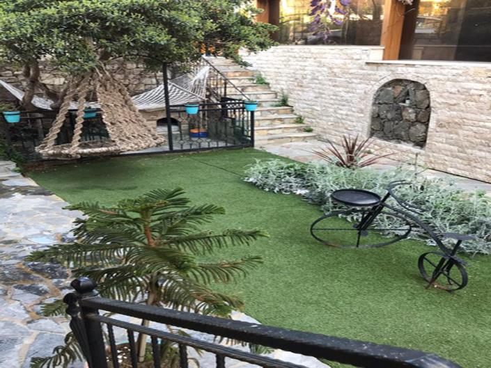 Image No.8-4 Bed House for sale