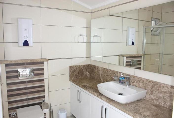 Image No.16-Duplex de 4 chambres à vendre à Side