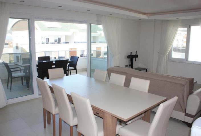 Image No.18-Duplex de 4 chambres à vendre à Side