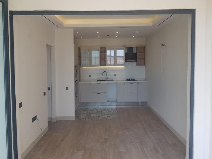 Image No.3-4 Bed Villa for sale