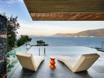 stunning-views-and-inifinty-pools