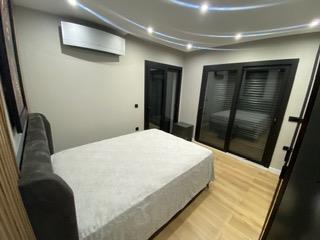 Image No.17-4 Bed Villa / Detached for sale