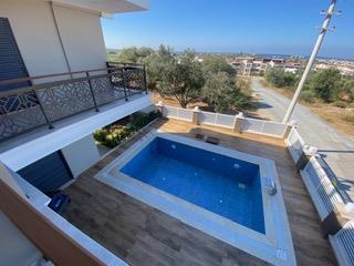 Image No.20-4 Bed Villa / Detached for sale