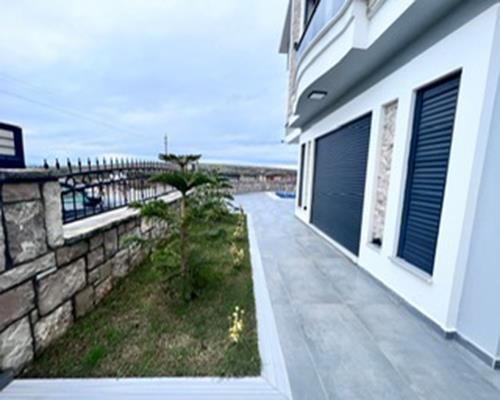 Image No.6-5 Bed Villa / Detached for sale