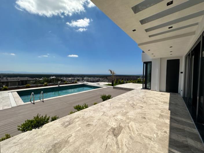 Image No.5-4 Bed Villa / Detached for sale