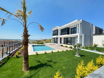 1 - Altinkum, Villa / Détaché