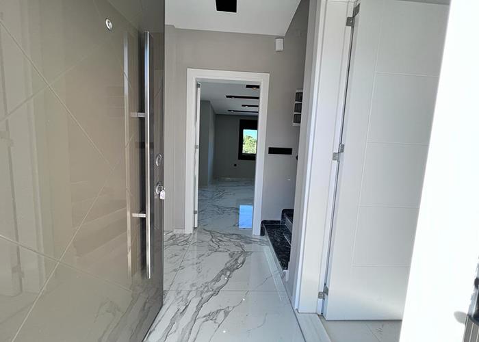 Image No.11-3 Bed Villa for sale