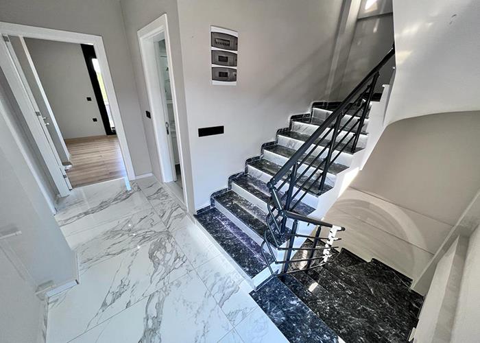 Image No.28-3 Bed Villa for sale