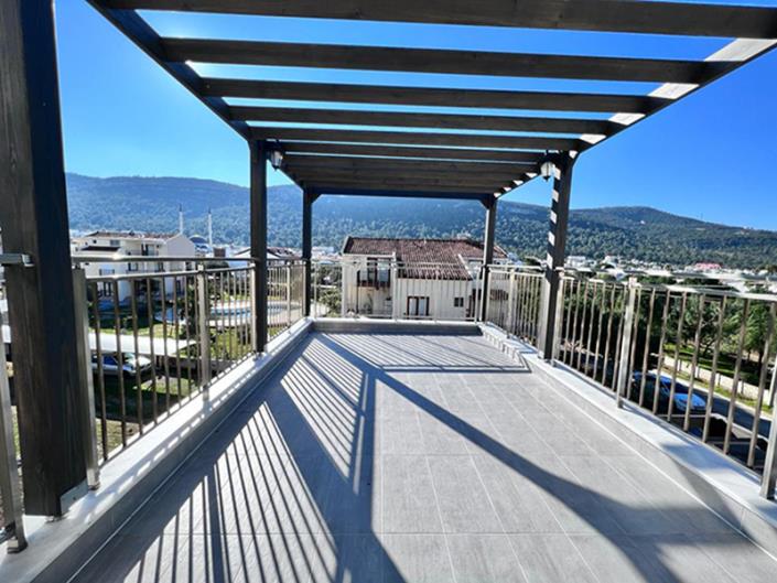 Image No.2-3 Bed Villa for sale