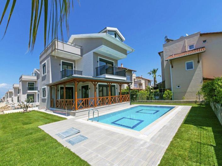 Image No.1-Villa / Détaché de 3 chambres à vendre à Belek