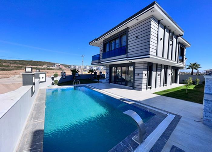 Image No.5-4 Bed Villa / Detached for sale