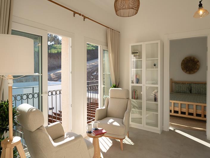 Image No.11-2 Bed Villa / Detached for sale