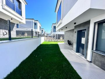 nice-garden-areas