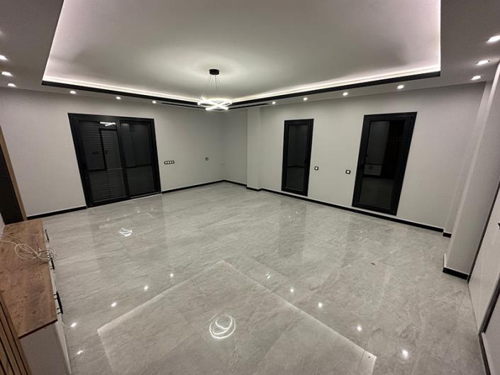 Image No.17-4 Bed Villa / Detached for sale