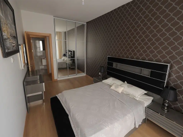 large-modern-double-bedroom