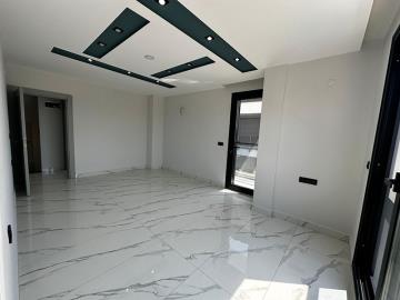 bright-airy-bedroom