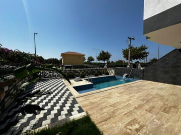 private-pool