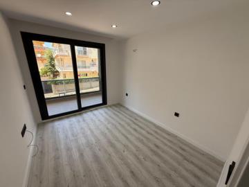 two-bed---balcony-leading-off-bedroom