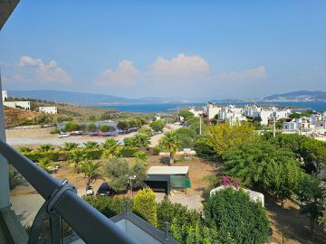 beautiful-sea-view-from-balcony