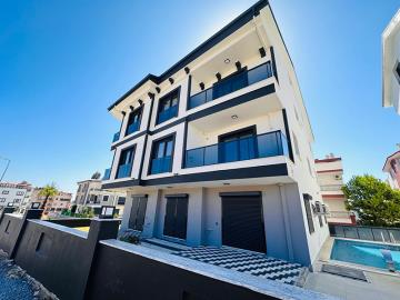 1 - Altinkum, Appartement