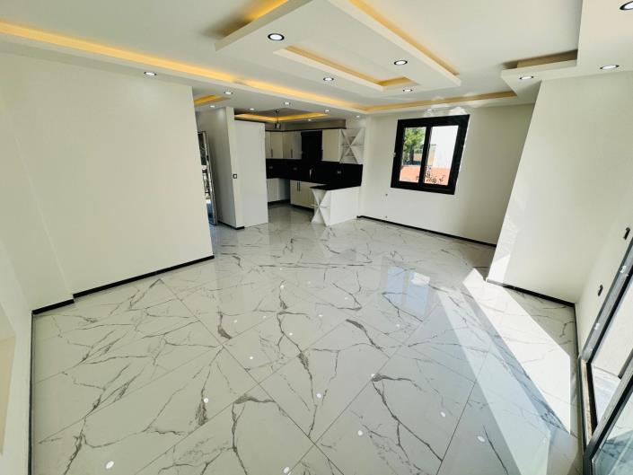 Image No.2-4 Bed Villa for sale