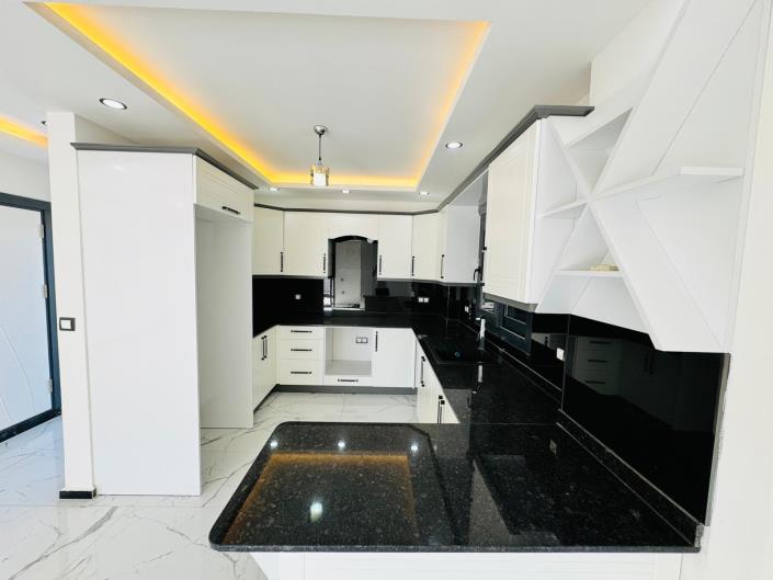 Image No.3-4 Bed Villa for sale