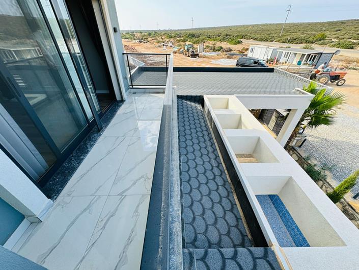 Image No.20-4 Bed Villa / Detached for sale