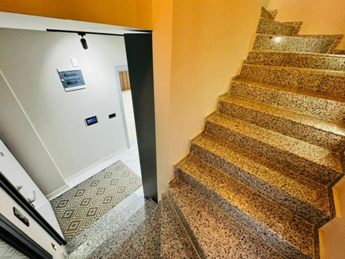 Image No.25-4 Bed Villa / Detached for sale