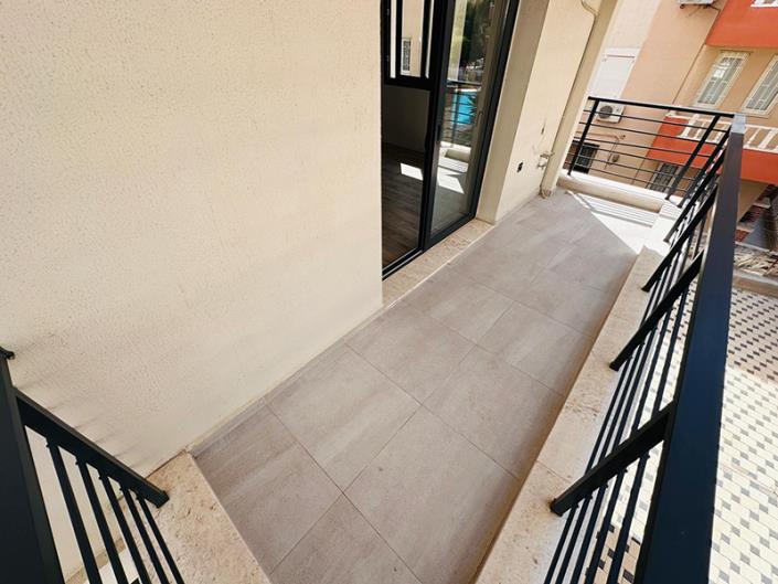 Image No.9-2 Bed Apartment for sale