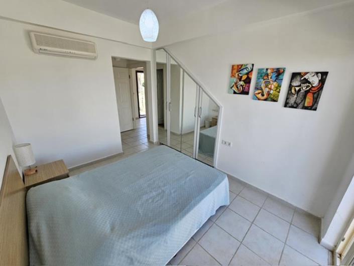 Image No.20-2 Bed Apartment for sale