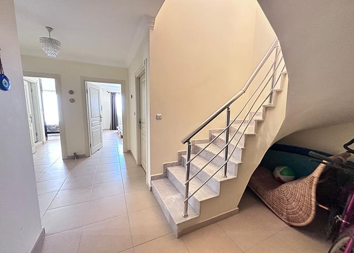 Image No.6-3 Bed Duplex for sale