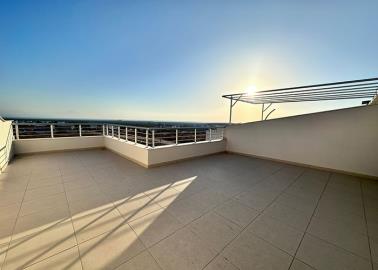 fabulous-roof-terrace-with-sea-view