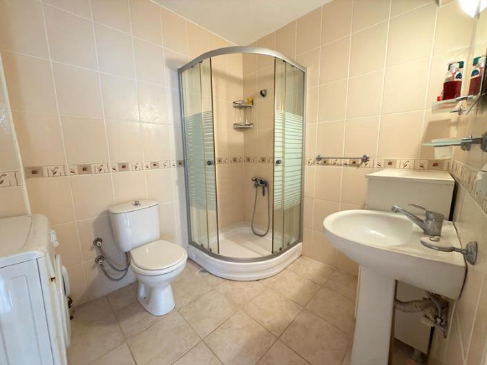 Image No.12-3 Bed Villa for sale