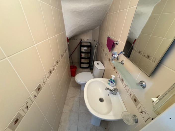 Image No.21-3 Bed Villa for sale