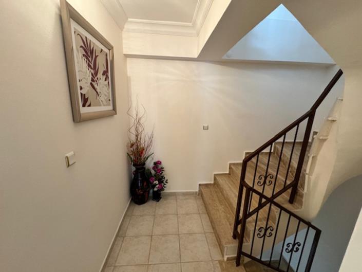 Image No.10-3 Bed Villa for sale