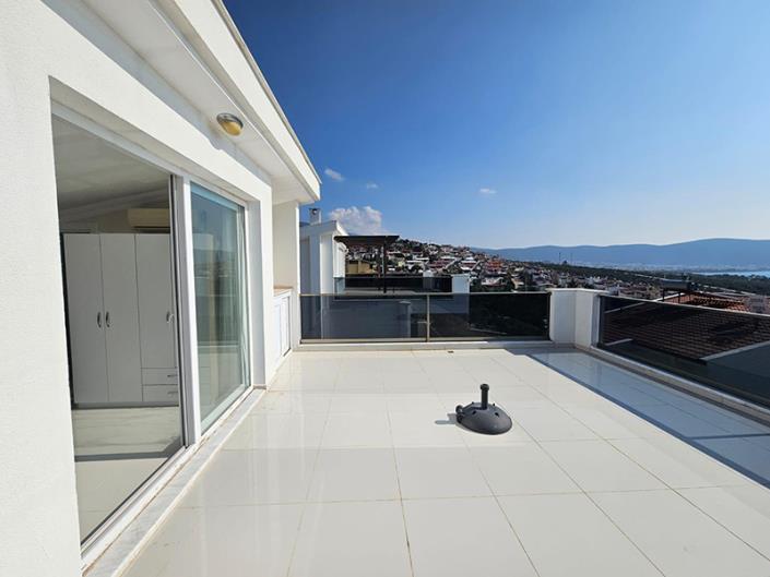 Image No.20-5 Bed Villa / Detached for sale