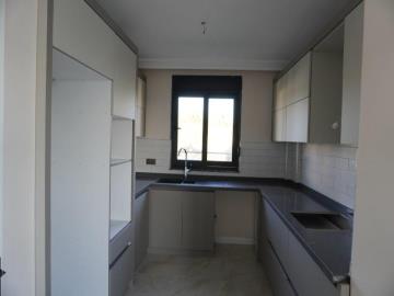 fully-fitted-kitchen