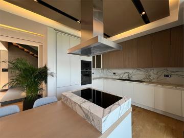 high-quality-fitted-kitchen