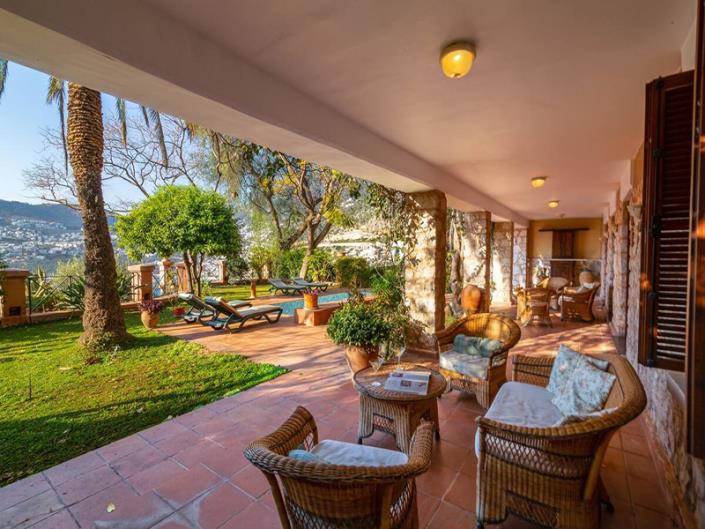 Image No.3-4 Bed Villa for sale