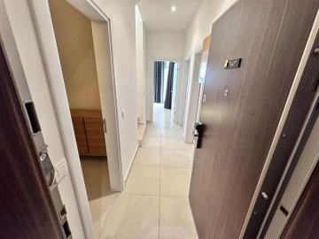 entrance-into-Duplex