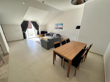 top-floor-living-space