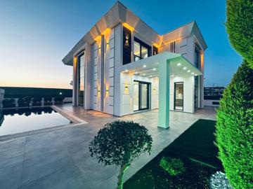 1 - Altinkum, Villa / Detached