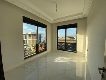bedroom-with-Juliette-balconies