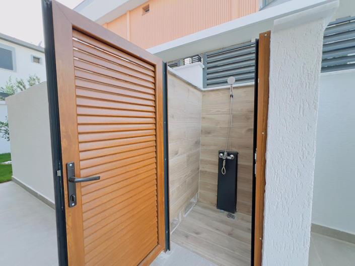 Image No.36-5 Bed Villa / Detached for sale