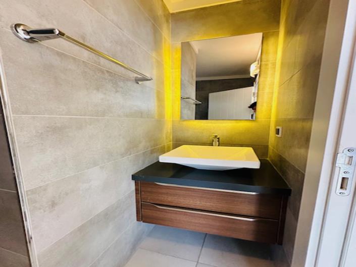 Image No.23-3 Bed Villa / Detached for sale