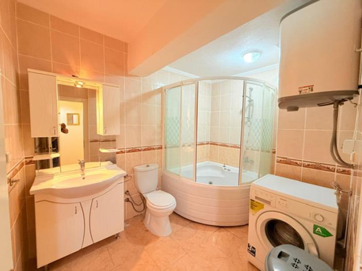 Image No.13-Appartement de 2 chambres à vendre à Altinkum