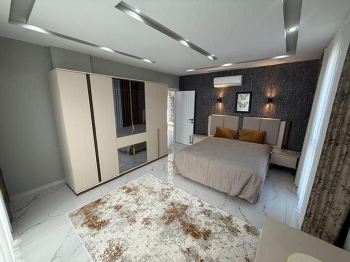 Image No.10-4 Bed Villa / Detached for sale