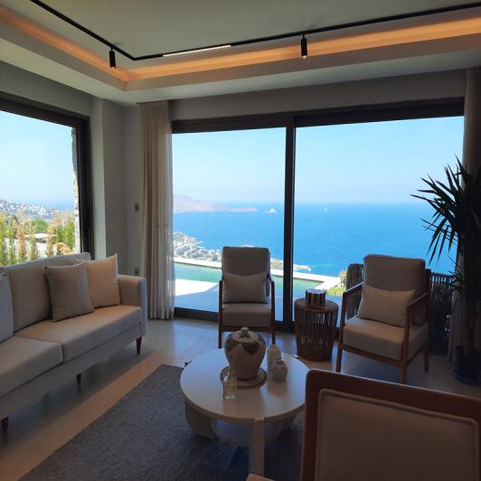 Image No.10-3 Bed Villa / Detached for sale