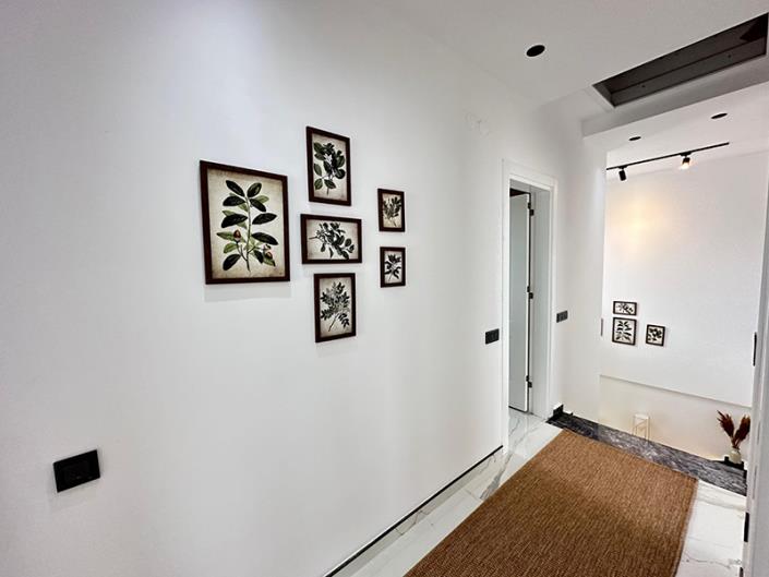 Image No.11-3 Bed Villa for sale